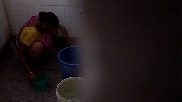 menoka milf [ Duration: 00:32 ]