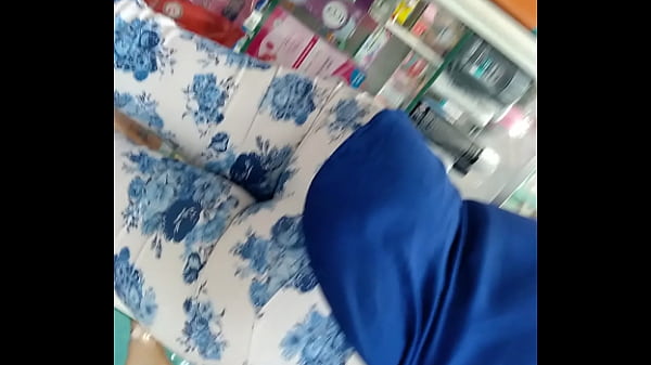 culona en la farmacia peru ass [ Duration: 00:57 ]