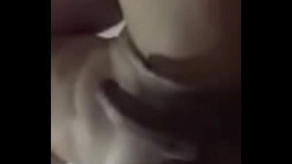 travesti cavalgando gostoso shemale [ Duration: 01:38 ]