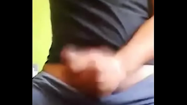 chavo sabroso jalandosela gay [ Duration: 01:54 ]