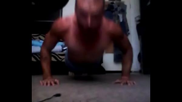 niewyzyty bboy latina [ Duration: 01:16 ]