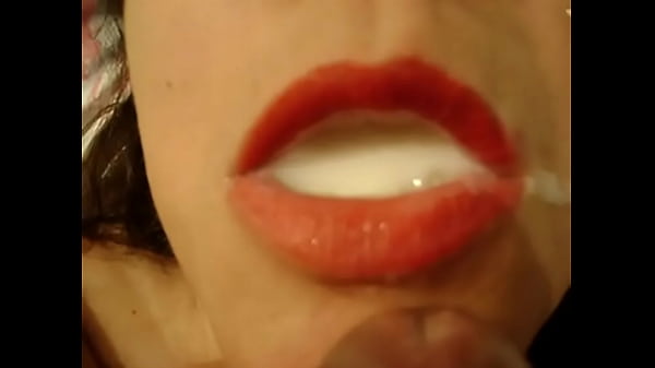 a la tigresa le encanta la leche milf [ Duration: 01:05 ]