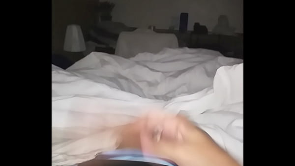 uncut batendo uma em hotel campina grande ass [ Duration: 00:56 ]