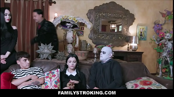 ❤️ FabilyStroking.com - The Addams Family Orgy Featuring Kate Bloom XXX Video