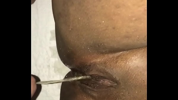 pissing on ebony rsquo s pussy woman [ Duration: 00:58 ]