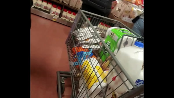 cazeria r iacute o valley latina [ Duration: 00:27 ]