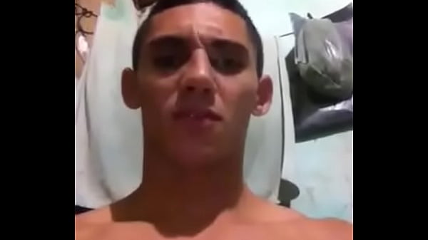 brasileiro batendo uma e babando sex movie [ Duration: 00:46 ]