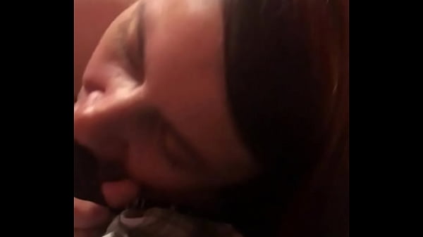 blow queen blowjob [ Duration: 00:28 ]