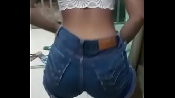 novinha dan ccedil ando funk porn [ Duration: 00:31 ]
