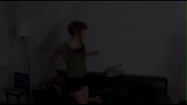 ass bombs amateur [ Duration: 00:48 ]