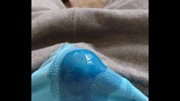 pissing slowly in my boxers gay [ Duration: 00:52 ]