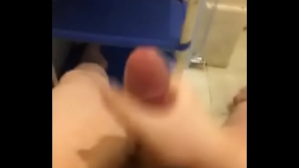 punhetinha do novinho gay [ Duration: 01:08 ]