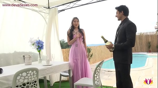 love knows no borders blowjob [ Duration: 02:26 ]