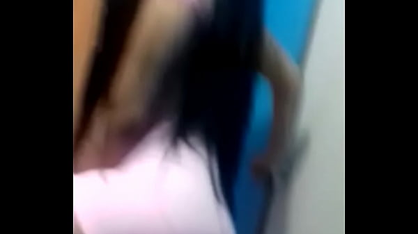 poniendo cachondo a mi vecino soy mujer infiel cumshot [ Duration: 00:27 ]