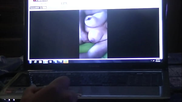 otro tributo a esposa tetona de un amigo con su permiso amateur [ Duration: 01:43 ]