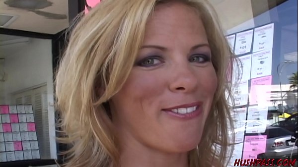 kayla needs quick cash she pays with perfect pussy blowjob [ Duration: 14:15 ]