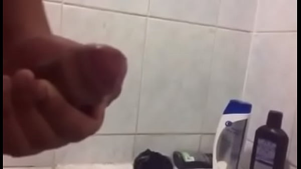 momento de relajo previo a la ducha amateur [ Duration: 00:29 ]