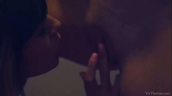 vivthomas felicia kiss and mona kim lesbian [ Duration: 06:16 ]