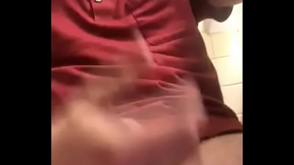 blonde amateur jacking off blonde [ Duration: 01:32 ]