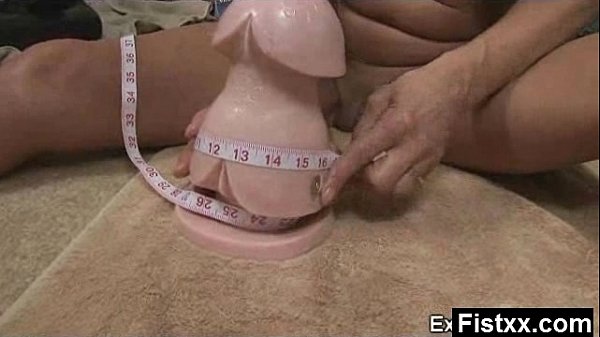 big booty enthralling fisting slut tight fucked fisting [ Duration: 05:00 ]