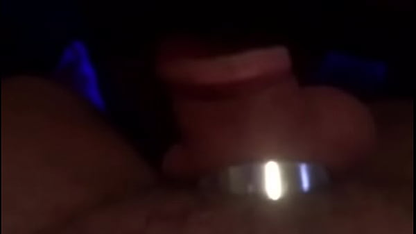 feeding the mask man gay [ Duration: 00:54 ]