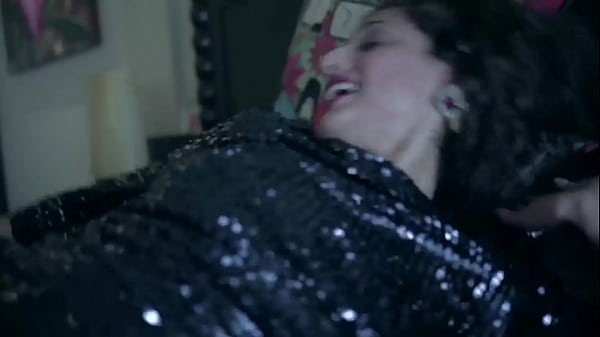 sexaholic hindi short film lesbian [ Duration: 14:04 ]