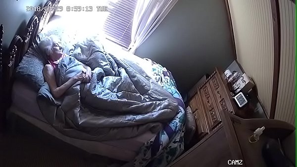 cazador de abuelas lustygolden colombia mature [ Duration: 05:00 ]