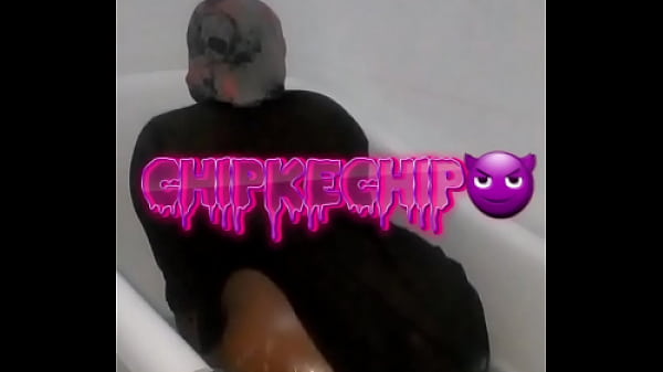 Fuck me till I squirt bbe im so horny right now