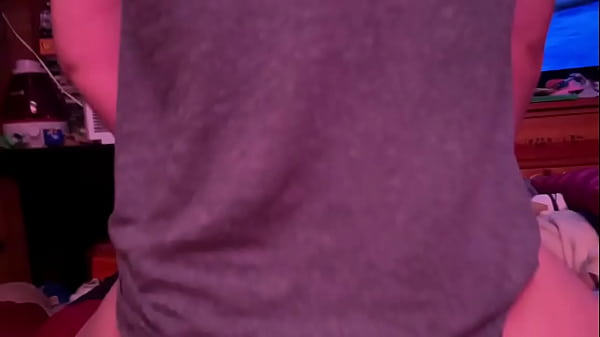 wife fucks husbands hard dick creampie [ Duration: 01:22 ]