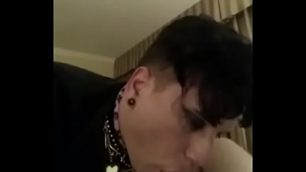 sissy sucking cock go jojo shemale [ Duration: 00:53 ]