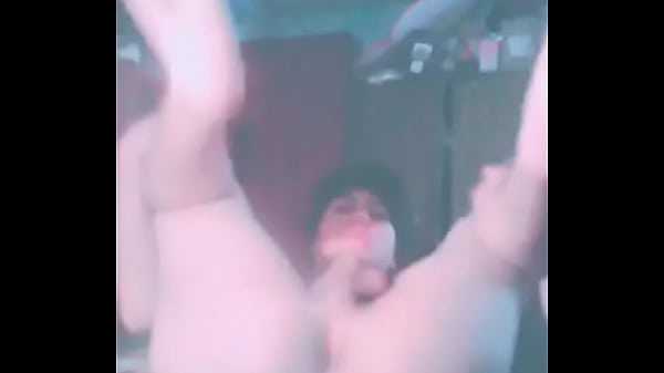 me meto un rico dedo mi anito gay [ Duration: 01:52 ]