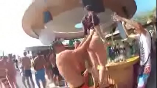 albanian hot party sex movie [ Duration: 01:54 ]