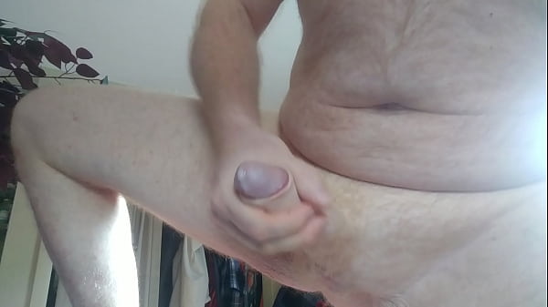 standing cumshot gay [ Duration: 00:25 ]