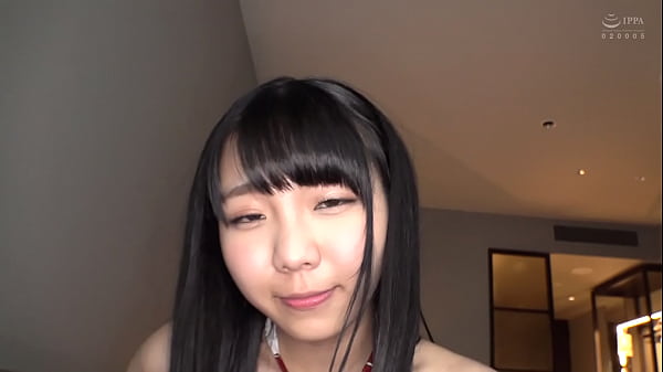 2ZvCy6B　ハメ撮り　巨乳JKとハメ撮り。でかくて魅力的なおっぱいがエロい。肉厚おっぱいのパイズリテクがエロい。バックでの連続ピストンでイキまくり。