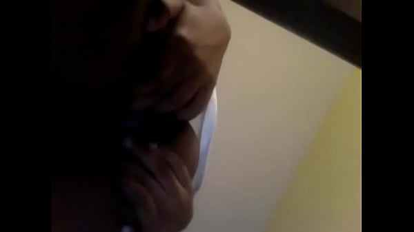sexy fingers lesbian [ Duration: 00:31 ]