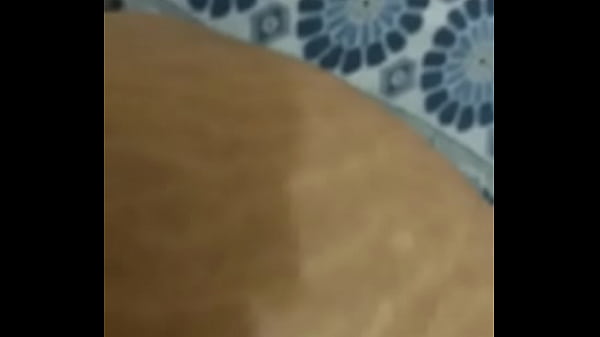 londrina vizinha morena dando o cu anal [ Duration: 01:07 ]