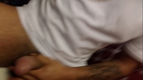 dcastrofiveonetwo cumshot [ Duration: 00:38 ]