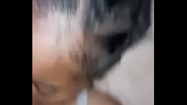 lekkere surinaamse dame blowjob [ Duration: 01:48 ]