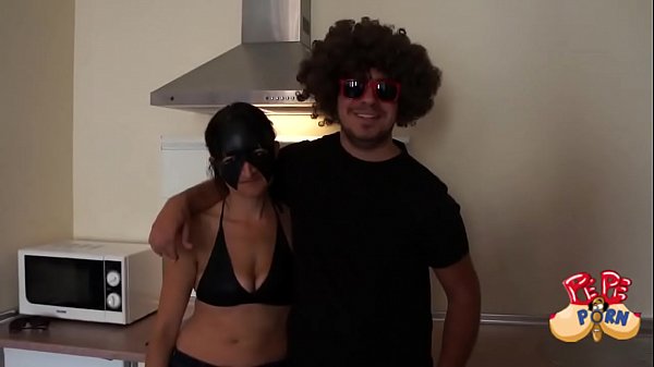 Vanesa and Dani Salami submissive the dominant and crazy about anal sex