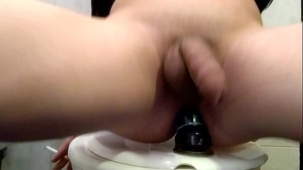 trap rides dildo gay [ Duration: 01:08 ]