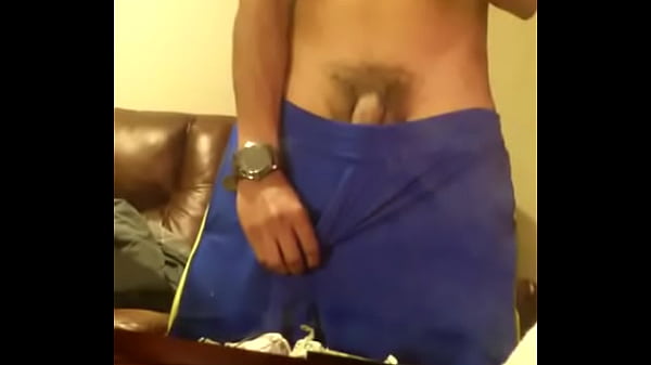 bulto delicioso hot gay [ Duration: 00:38 ]