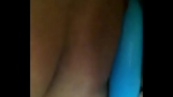 slut likes to play with herself anal [ Duration: 01:04 ]