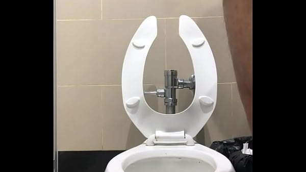 espiando ba ntilde os cuenca gay [ Duration: 00:50 ]