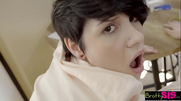 Bratty Sis – Fucked My Stepsister In Our Parents Bed