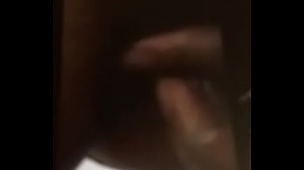 esposa fazendo safadeza anal [ Duration: 00:33 ]