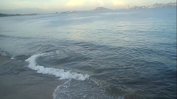 beatiful beach sex movie [ Duration: 00:24 ]