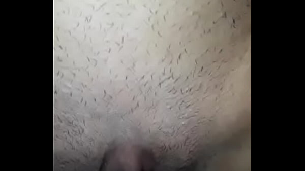 comendo a bctinha molhada da safada da minha esposa sex movie [ Duration: 01:31 ]