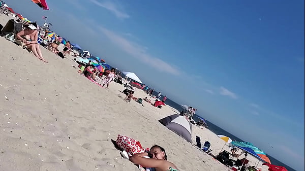 ▶ Crespshot - Beach Spy - Big Sexy Asj Sunbathing in Thong XNXX2 Video