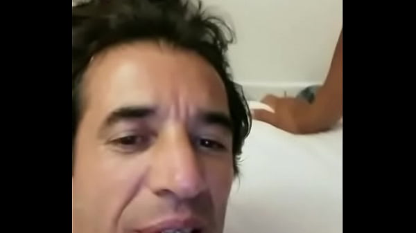 echando sus mecos en mi boca gay [ Duration: 00:49 ]