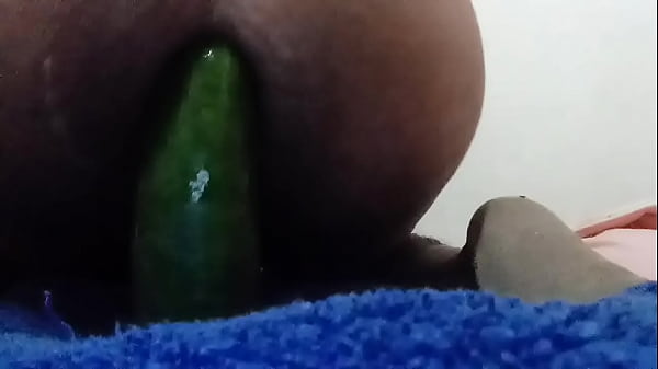 cucumber anal ride gay [ Duration: 00:34 ]